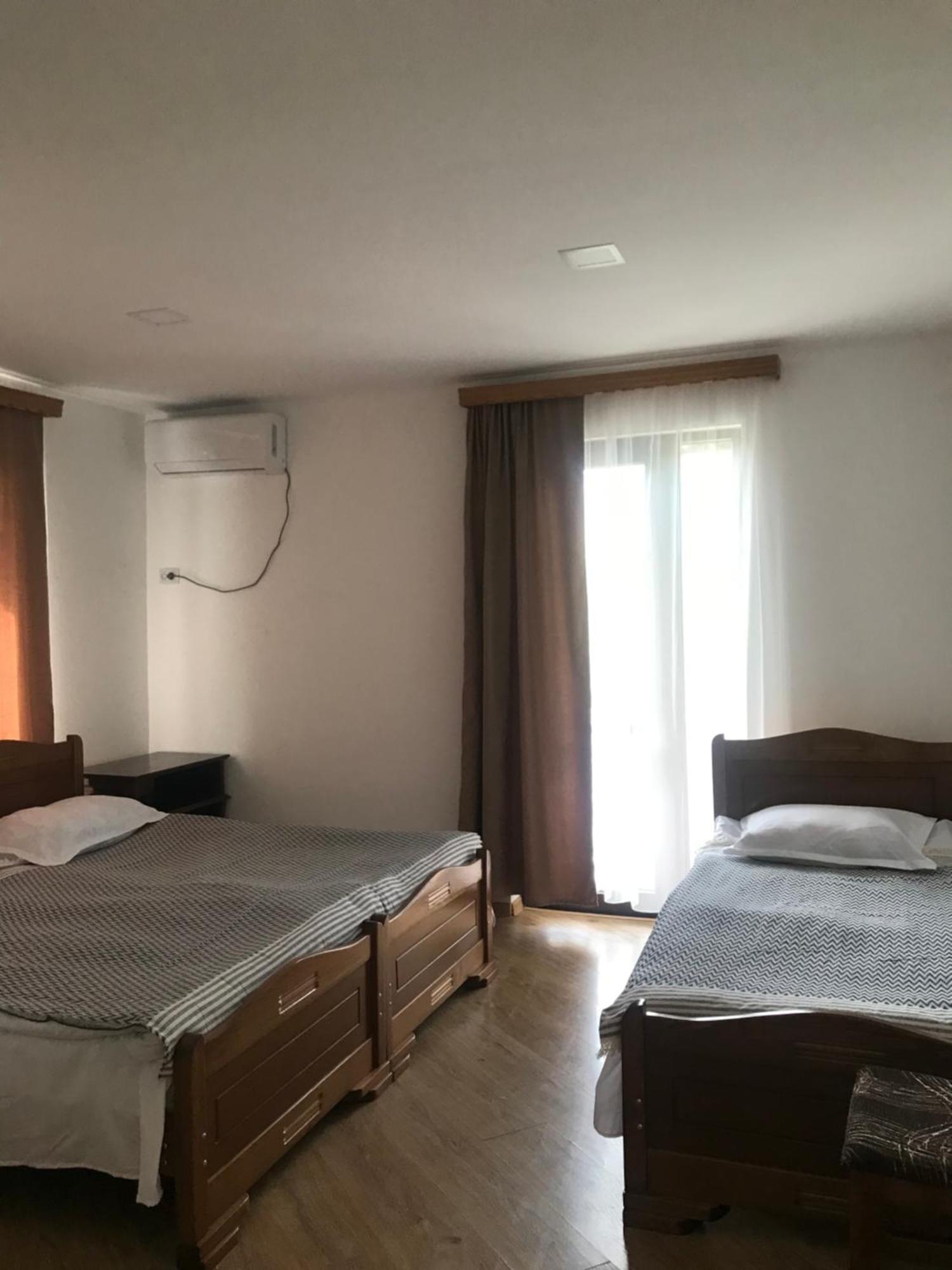 Zviad Guest House Боржомі Екстер'єр фото